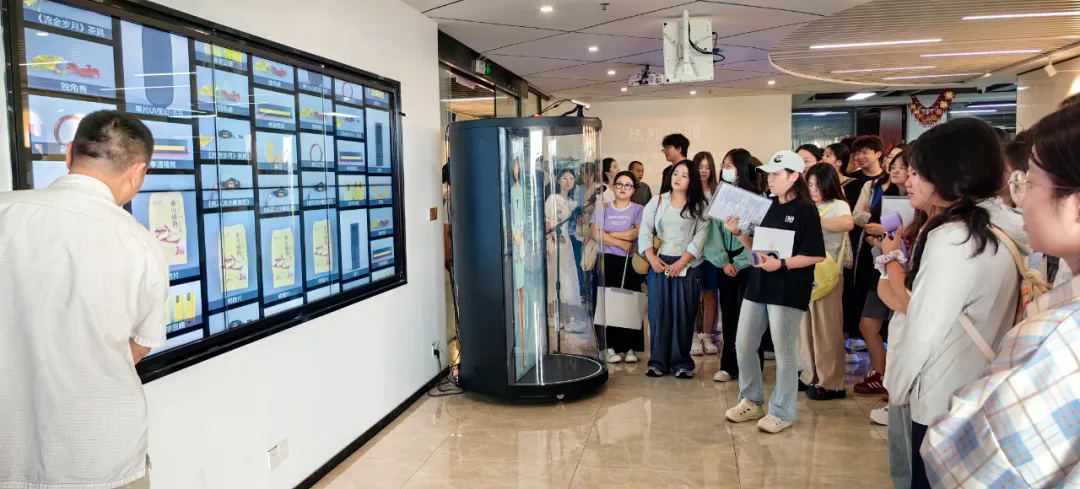 1764642976330398.png 222.webp.png